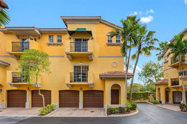 2540 SW 14th Ave 206, Fort Lauderdale, FL 33315