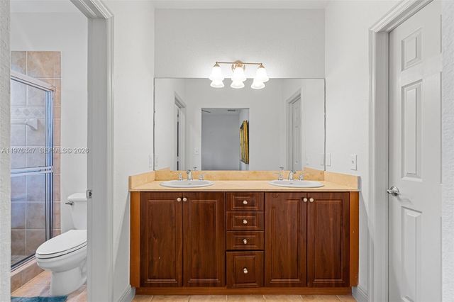 2540 SW 14th Ave 206, Fort Lauderdale, FL 33315