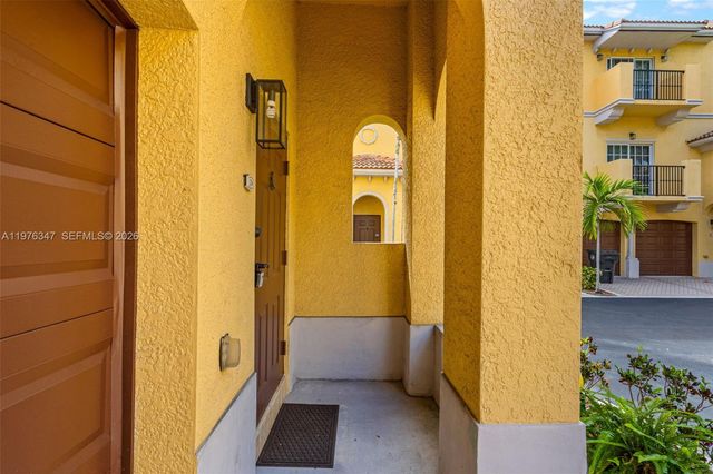 2540 SW 14th Ave 206, Fort Lauderdale, FL 33315