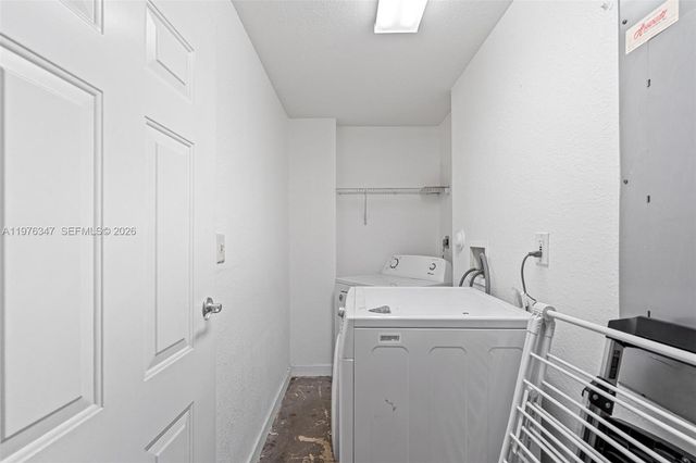 2540 SW 14th Ave 206, Fort Lauderdale, FL 33315