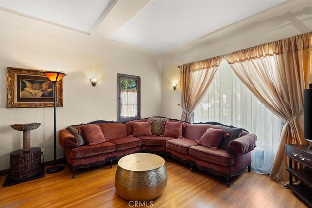 1308 E Poppy, Long Beach, CA 90805