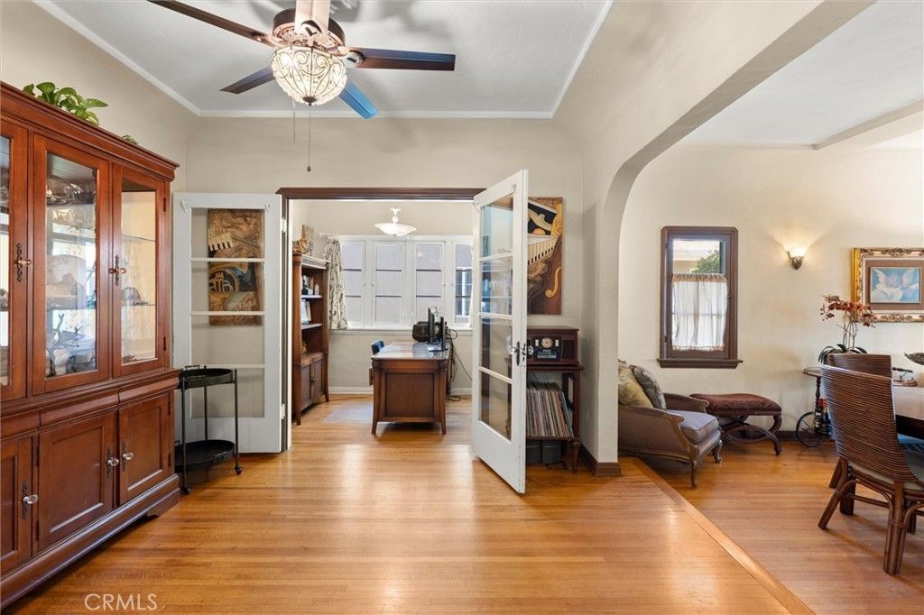 Image 13 of property listing at 1308 E Poppy, Long Beach, CA 90805