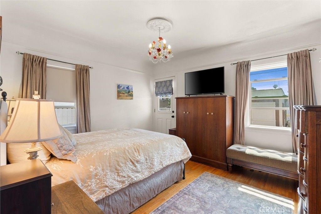 Image 16 of property listing at 1308 E Poppy, Long Beach, CA 90805