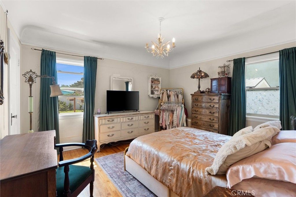 Image 18 of property listing at 1308 E Poppy, Long Beach, CA 90805