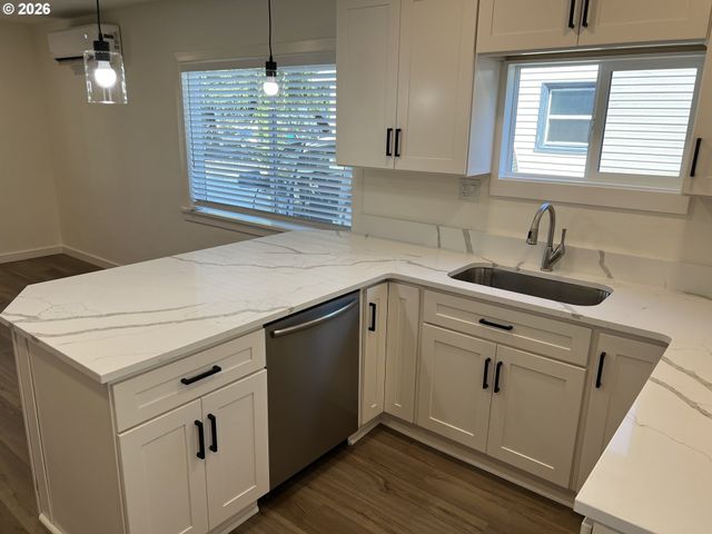 2911 UNANDER Ave, Vancouver, WA 98660