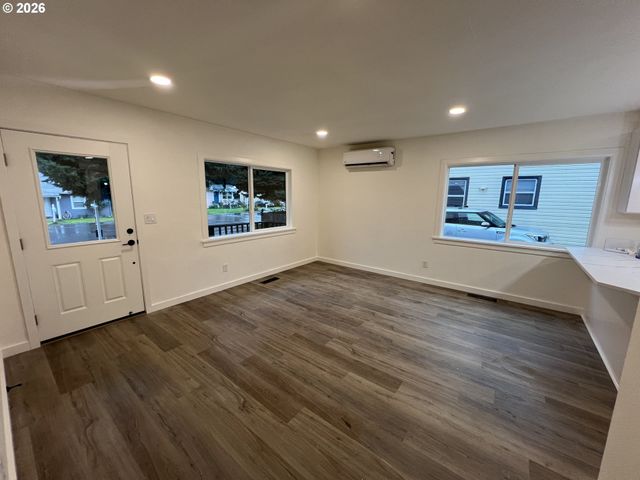 2911 UNANDER Ave, Vancouver, WA 98660