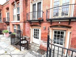 25 John Street 1, Kingston, NY 12401