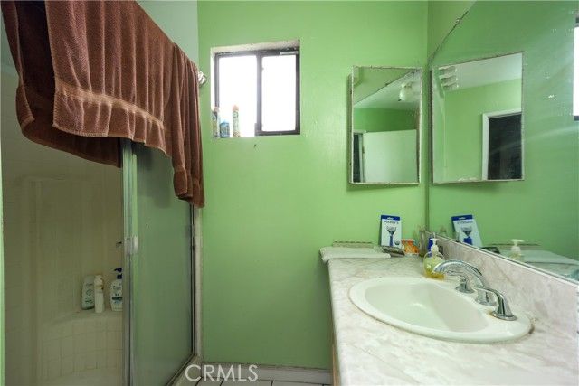 4416 Mesa, Bakersfield, CA 93306