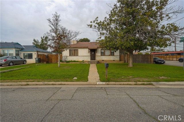 4416 Mesa, Bakersfield, CA 93306