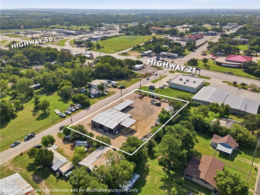 513 North Main Street, Caldwell, TX 77836 — exterior