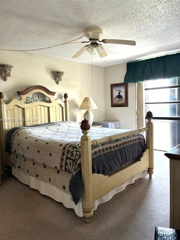 2500 NE 135th Street C611, North Miami, FL 33181