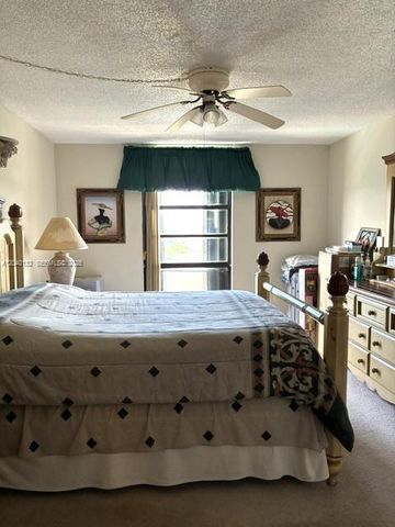 2500 NE 135th Street C611, North Miami, FL 33181