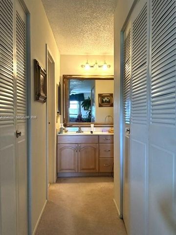 2500 NE 135th Street C611, North Miami, FL 33181