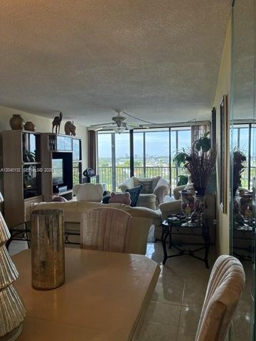 2500 NE 135th Street C611, North Miami, FL 33181