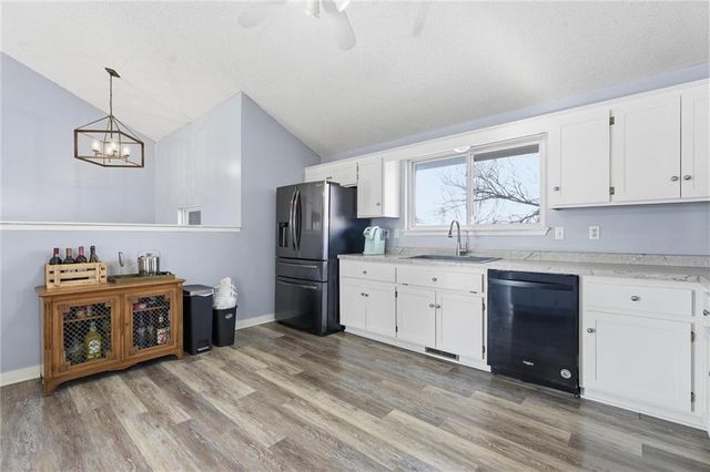 709 Feldspar Street, Kearney, MO 64060