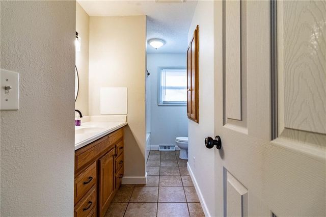 303 North Street, Windsor, MO 65360