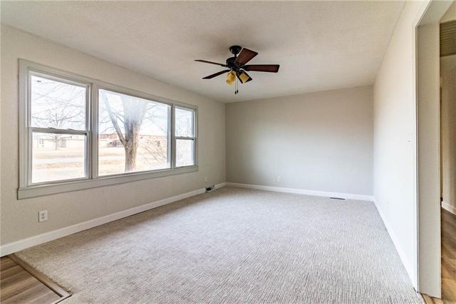 303 North Street, Windsor, MO 65360