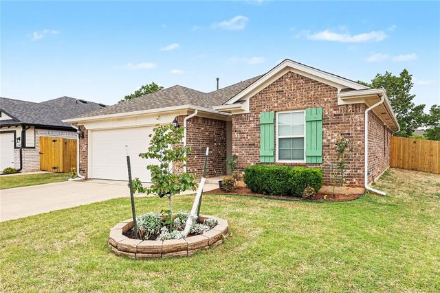 2344 Roca Drive, Edmond, OK 73012