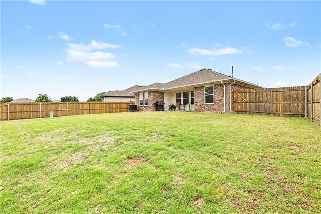 2344 Roca Drive, Edmond, OK 73012