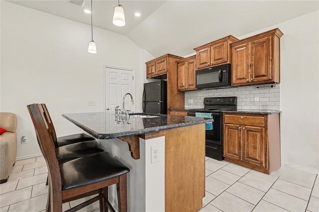 2344 Roca Drive, Edmond, OK 73012