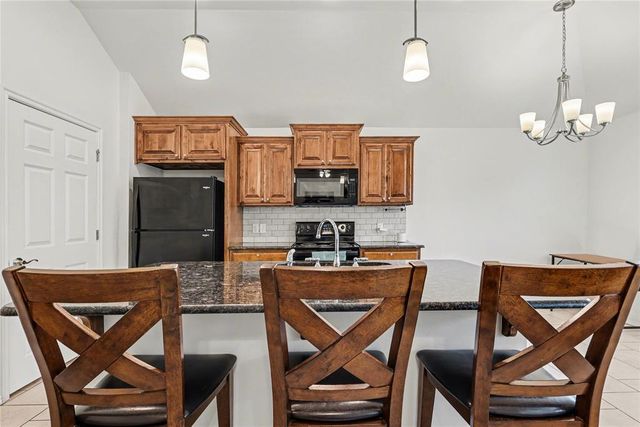 2344 Roca Drive, Edmond, OK 73012