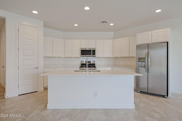 7832 W HIDE Trail, Peoria, AZ 85383
