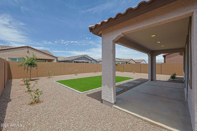 7832 W HIDE Trail, Peoria, AZ 85383