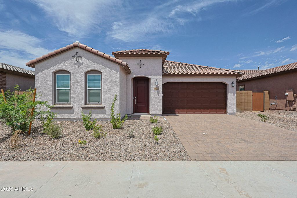 7832 W HIDE Trail, Peoria, AZ 85383