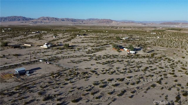 758 Papoose Trail, 29 Palms, CA 92277