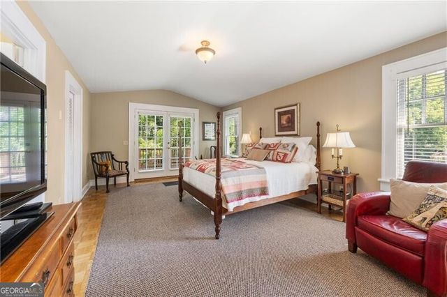 76 Peachtree Hills Avenue NE, Atlanta, GA 30305
