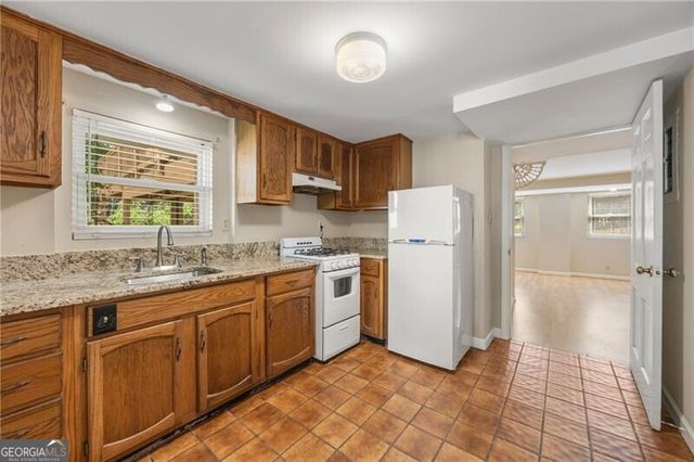 76 Peachtree Hills Avenue NE, Atlanta, GA 30305