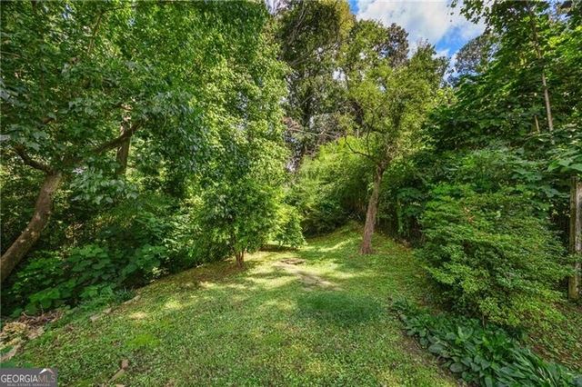76 Peachtree Hills Avenue NE, Atlanta, GA 30305