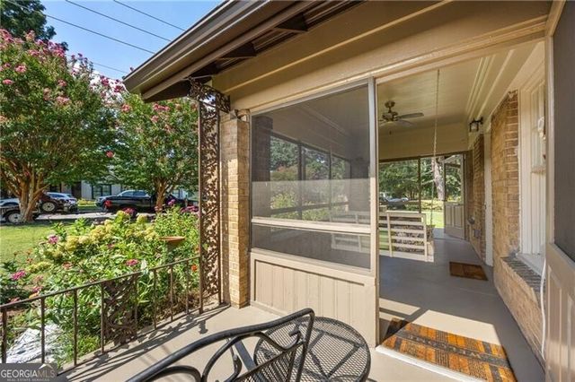 76 Peachtree Hills Avenue NE, Atlanta, GA 30305