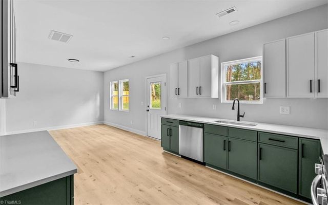 1534 Ethel Drive, Winston-salem, NC 27127