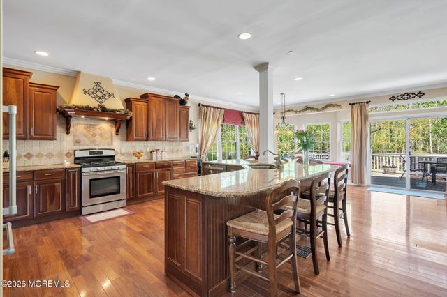 343 Nighthawk Lane, Jackson, NJ 08527