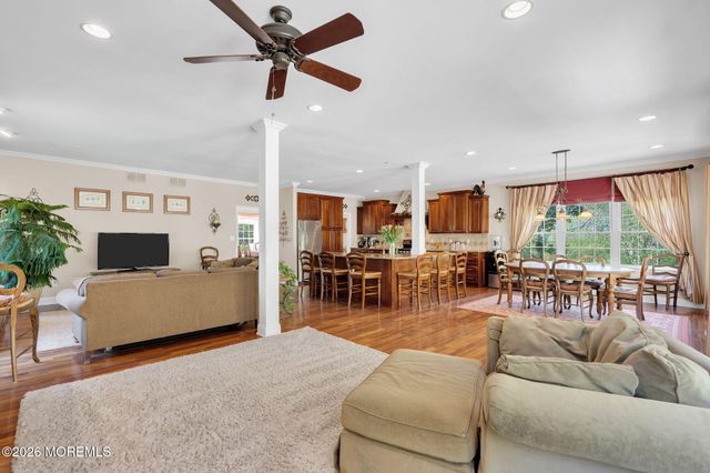 343 Nighthawk Lane, Jackson, NJ 08527