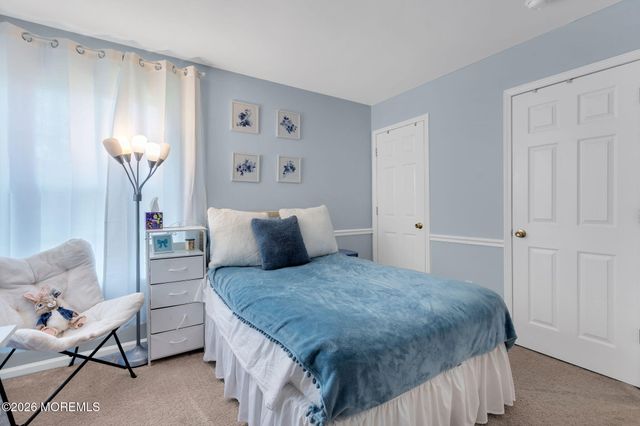 343 Nighthawk Lane, Jackson, NJ 08527