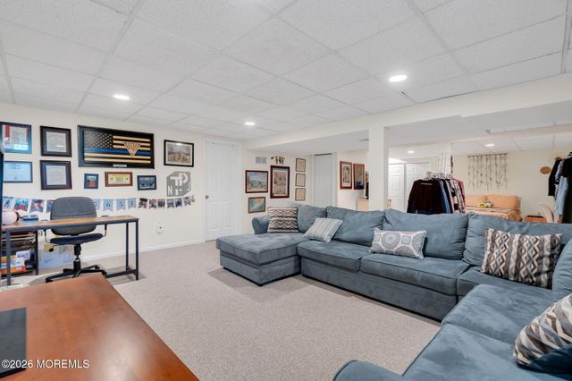 343 Nighthawk Lane, Jackson, NJ 08527