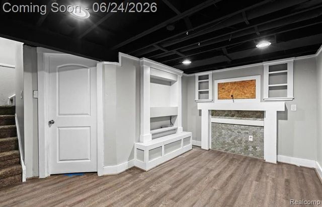 2092 Orchard Crest Street, Utica, MI 48317