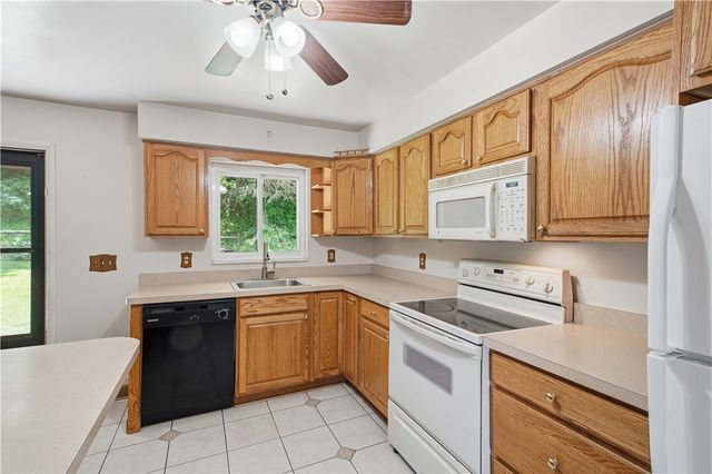 148 Dwellington Drive, Middlesex Twp, PA 16059