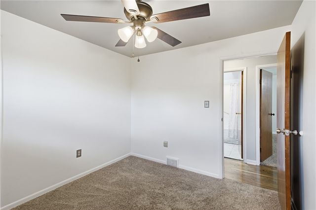 148 Dwellington Drive, Middlesex Twp, PA 16059