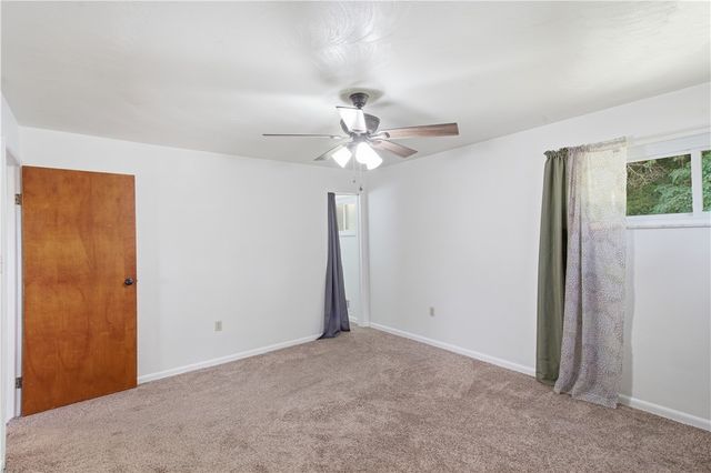 148 Dwellington Drive, Middlesex Twp, PA 16059