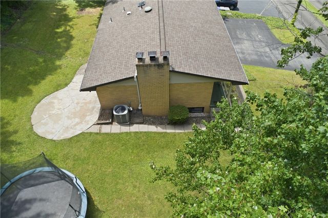 148 Dwellington Drive, Middlesex Twp, PA 16059