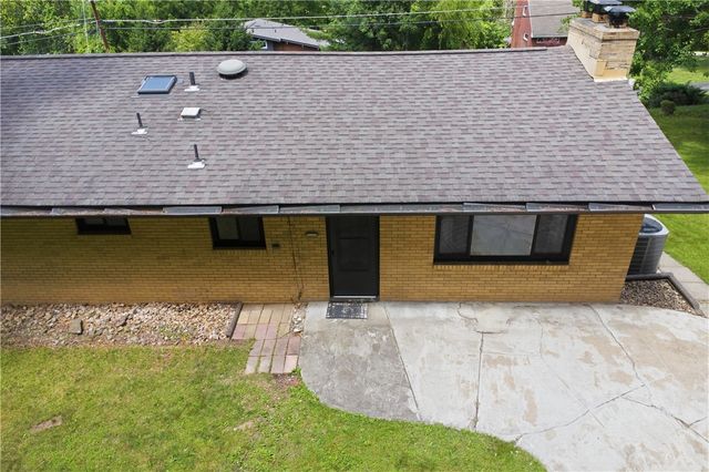 148 Dwellington Drive, Middlesex Twp, PA 16059