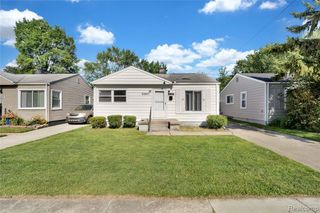 21820 Cunningham Avenue, Warren, MI 48091