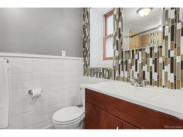 2180 N Gilpin St, Denver, CO 80205