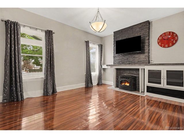 2180 N Gilpin St, Denver, CO 80205