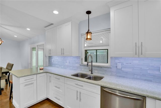 27 Sunset Drive, Sebastian, FL 32958