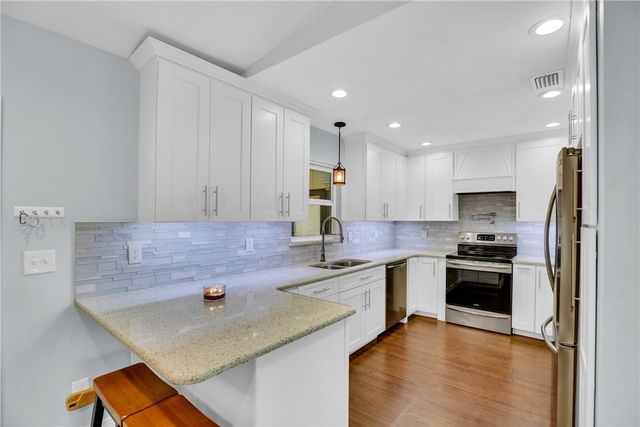 27 Sunset Drive, Sebastian, FL 32958