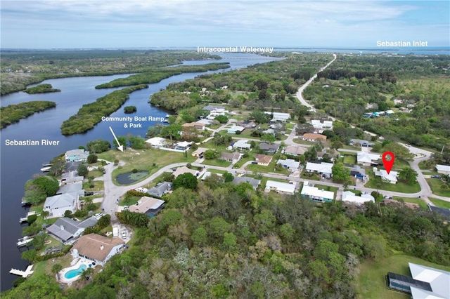 27 Sunset Drive, Sebastian, FL 32958
